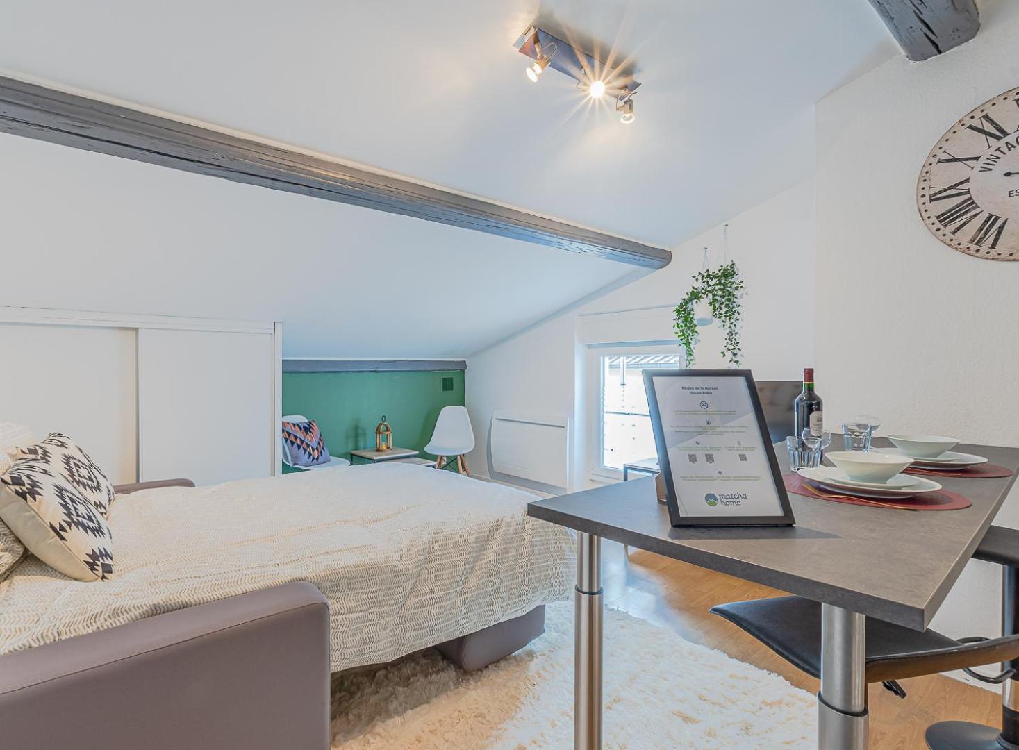 Studio & Appts - 1 A 4 Lits, 1 To 4 Beds - 1 A 7 Pers, 1 To 7 Pax - Confort, Flexibilite Hayange Exterior photo