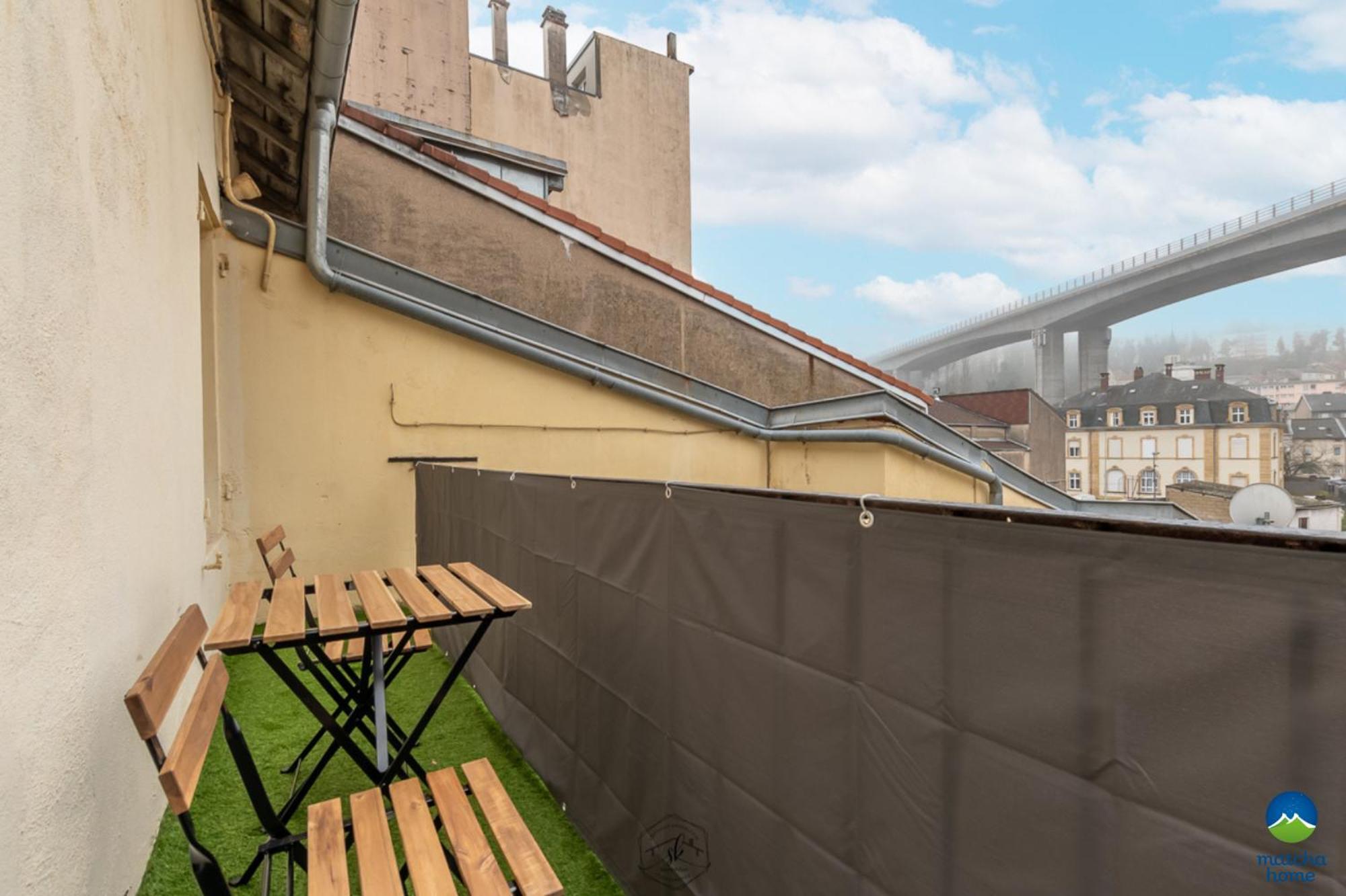 Studio & Appts - 1 A 4 Lits, 1 To 4 Beds - 1 A 7 Pers, 1 To 7 Pax - Confort, Flexibilite Hayange Exterior photo